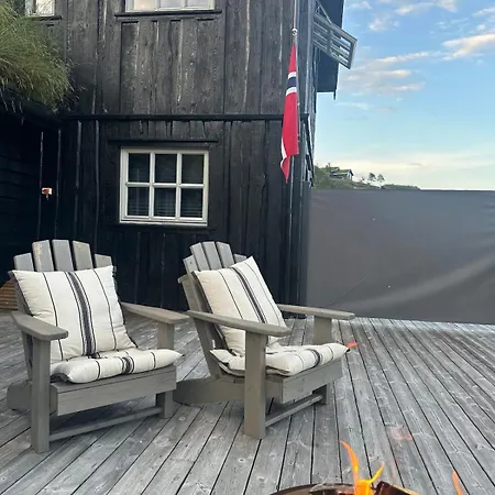 Vakantiehuis In Quiet Surroundings, Surrounded By Beautiful Nature, Near *