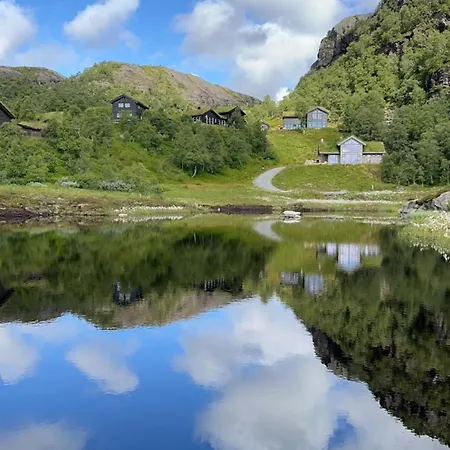 Vakantiehuis In Quiet Surroundings, Surrounded By Beautiful Nature, Near